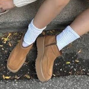 NEW chestnut Ugg cityfunc Ultra mini bootie size 8